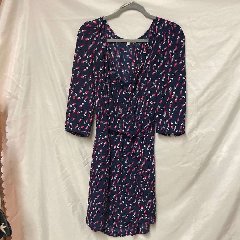 Daniel Rainn dress